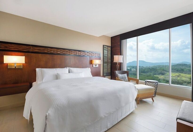 俱乐部套间, The Westin Playa Bonita Panama