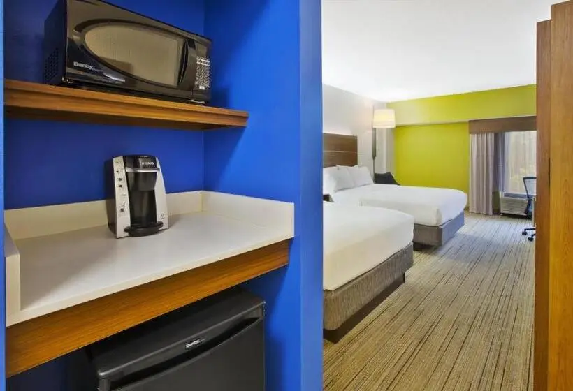 身障者適用スタンダードルーム, Holiday Inn Express Hotel & Suites Cincinnati Northeast Milford, An Ihg