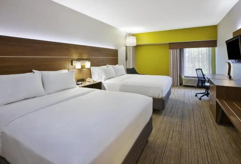 身障者適用スタンダードルーム, Holiday Inn Express Hotel & Suites Cincinnati Northeast Milford, An Ihg