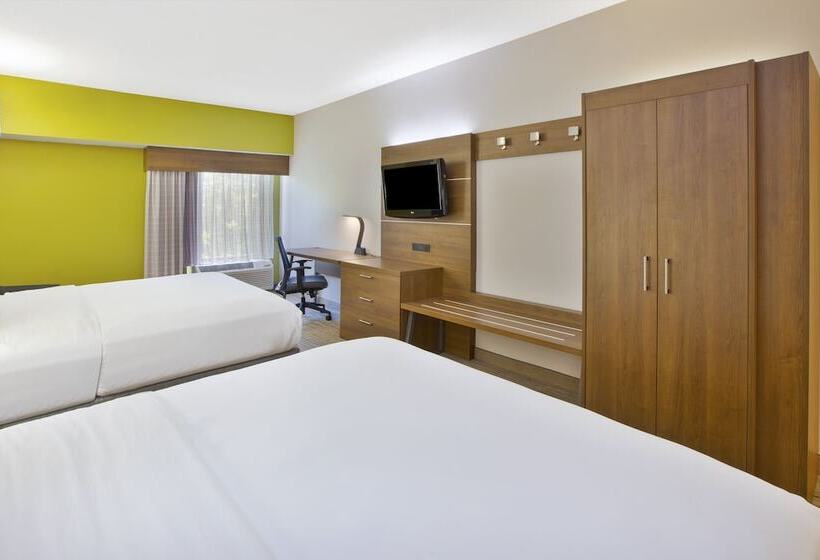 스탠다드 룸, Holiday Inn Express Hotel & Suites Cincinnati Northeast Milford, An Ihg