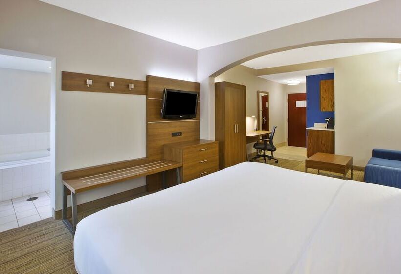 장애인을 위한 스위트, Holiday Inn Express Hotel & Suites Cincinnati Northeast Milford, An Ihg