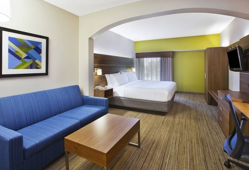 Люкс Адаптированный для Инвалидов, Holiday Inn Express Hotel & Suites Cincinnati Northeast Milford, An Ihg