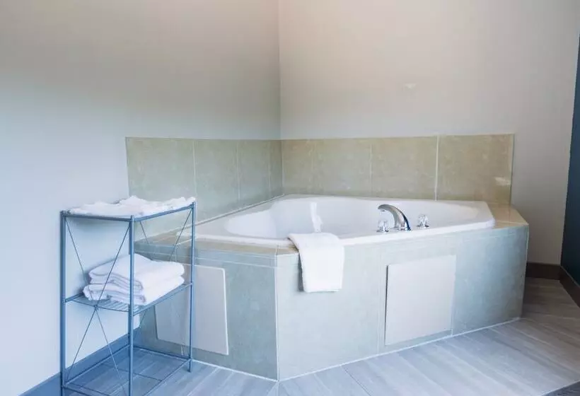 ハイドロマッサージバス付きスイート, Holiday Inn Express & Suites Guthrie By Ihg
