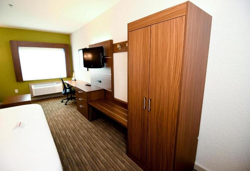 Номер Deluxe, Holiday Inn Express Hotel & Suites Port Clinton Catawba Island, An Ihg