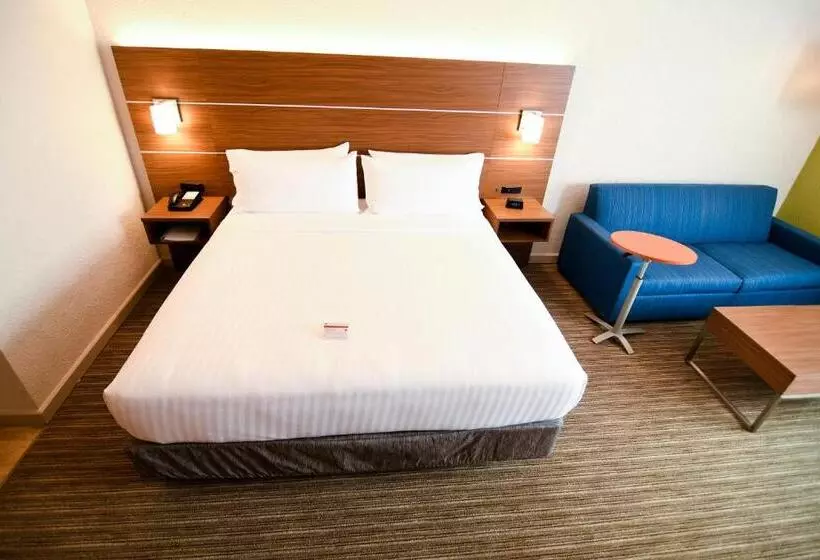 Deluxe-huone, Holiday Inn Express Hotel & Suites Port Clinton Catawba Island, An Ihg