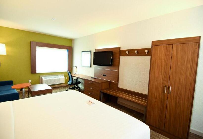 Номер Deluxe, Holiday Inn Express Hotel & Suites Port Clinton Catawba Island, An Ihg