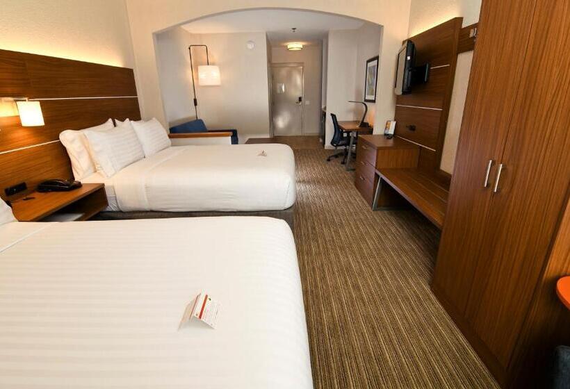 Люкс, Holiday Inn Express Hotel & Suites Port Clinton Catawba Island, An Ihg