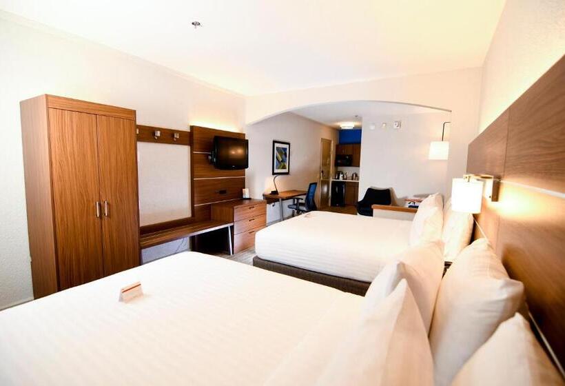 Люкс Адаптированный для Инвалидов, Holiday Inn Express Hotel & Suites Port Clinton Catawba Island, An Ihg