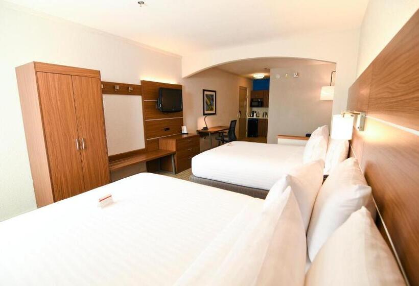 Люкс Адаптированный для Инвалидов, Holiday Inn Express Hotel & Suites Port Clinton Catawba Island, An Ihg