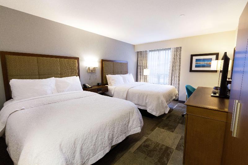 Люкс Кровать Кинг, Holiday Inn Express Hotel & Suites Port Clinton Catawba Island, An Ihg