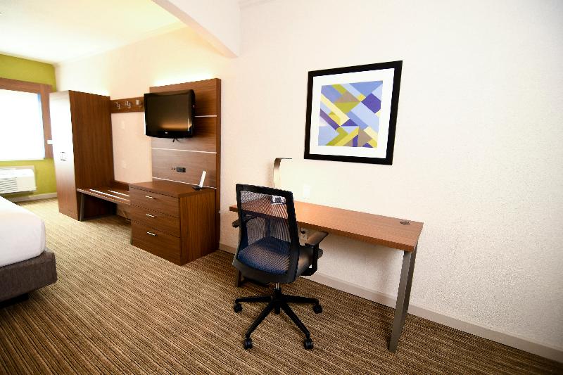 Люкс, Holiday Inn Express Hotel & Suites Port Clinton Catawba Island, An Ihg