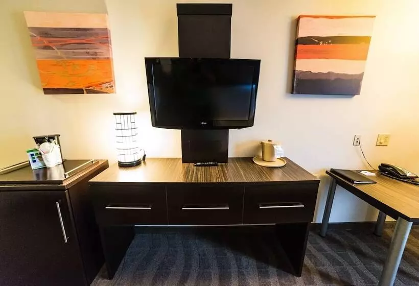 身障者適用スイートルーム, Holiday Inn Express Hotels & Suites Rockingham West, An Ihg