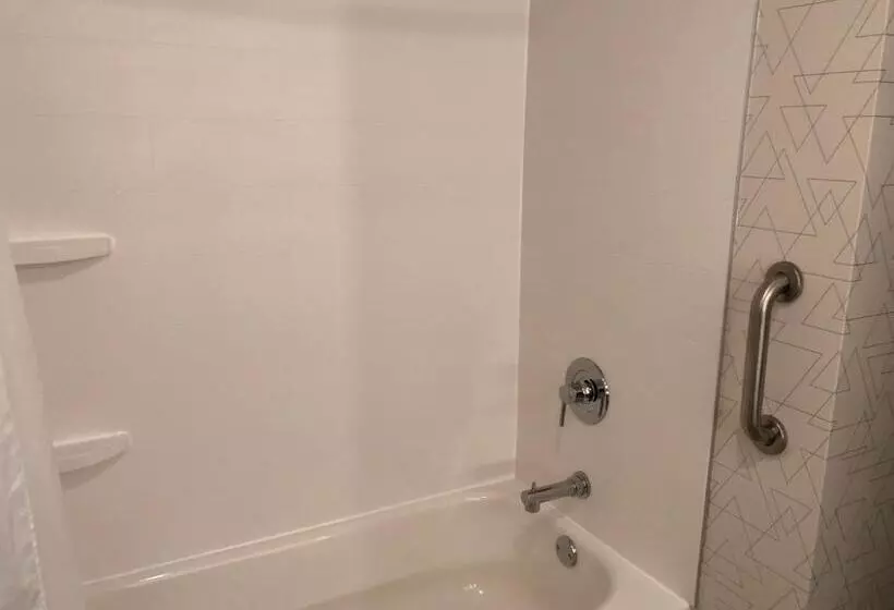 エクゼクティブスイート, Holiday Inn Express & Suites Donegal, An Ihg