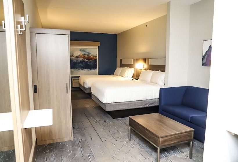 套房, Holiday Inn Express & Suites Donegal, An Ihg