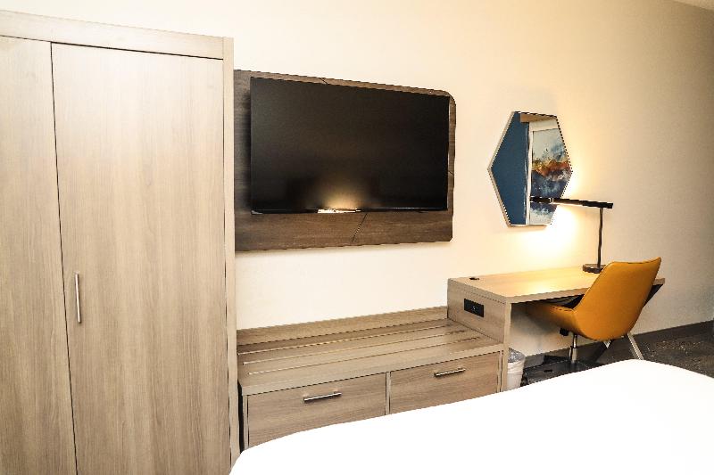 Люкс Кровать Кинг, Holiday Inn Express & Suites Donegal, An Ihg