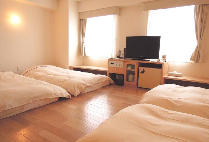 Семейный Номер, Okayama View