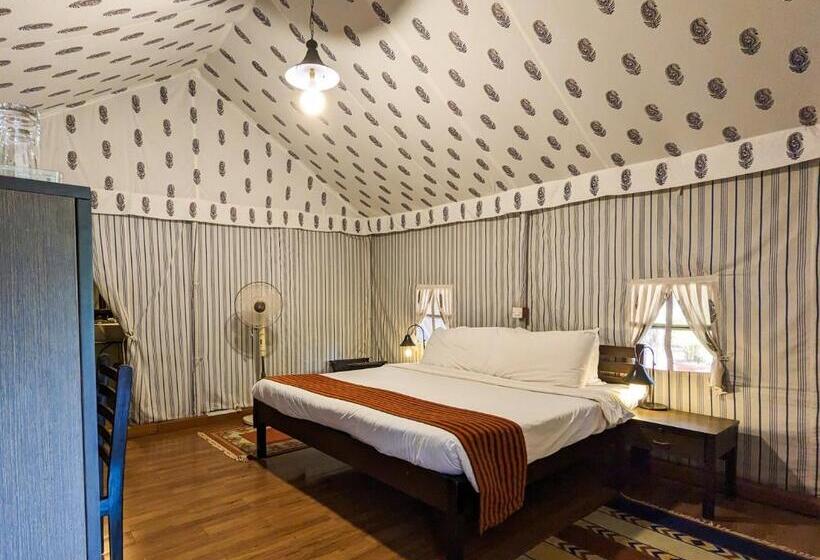 اتاق استاندارد با تخت بزرگ, Olde Bangalore Resort And Wellness Center