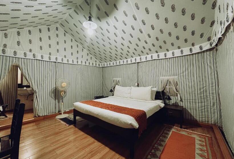 اتاق استاندارد با تخت بزرگ, Olde Bangalore Resort And Wellness Center