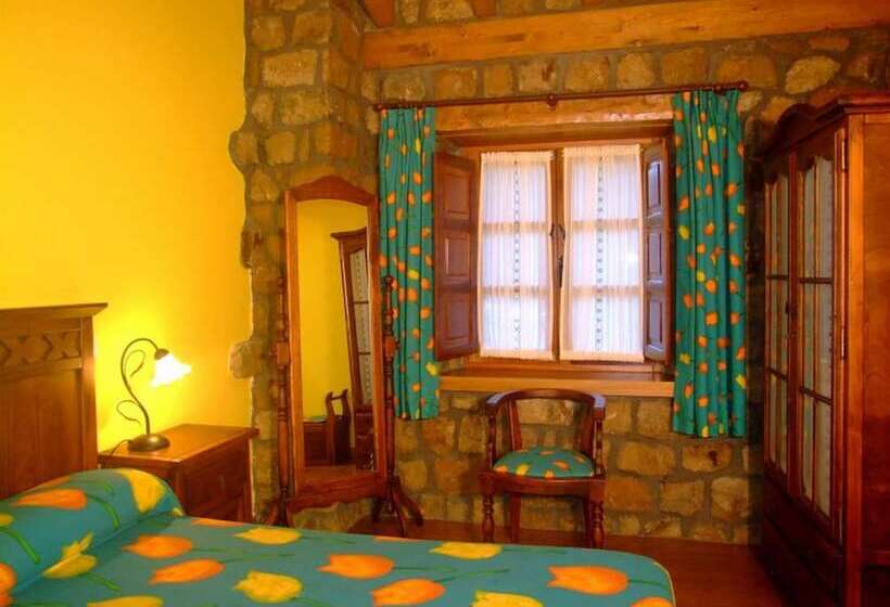 3 Sovrums Hus, Las Casucas De Ason