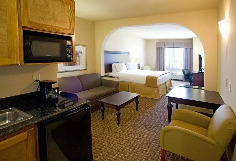 Sviitti, Holiday Inn Express Hotel And Suites Kingsville, An Ihg