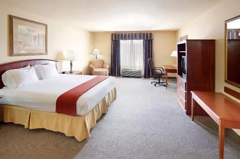 身障者適用スイートルーム, Holiday Inn Express Hotel & Suites Kerrville By Ihg