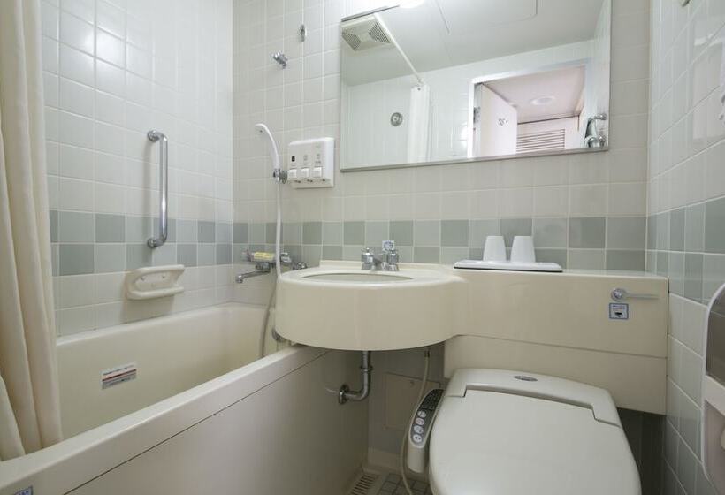 Quarto standard, Econo Fukui Station