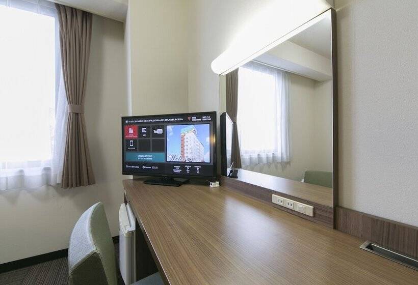 Quarto Estandar, Econo Fukui Station