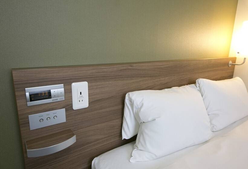 Quarto standard, Econo Fukui Station