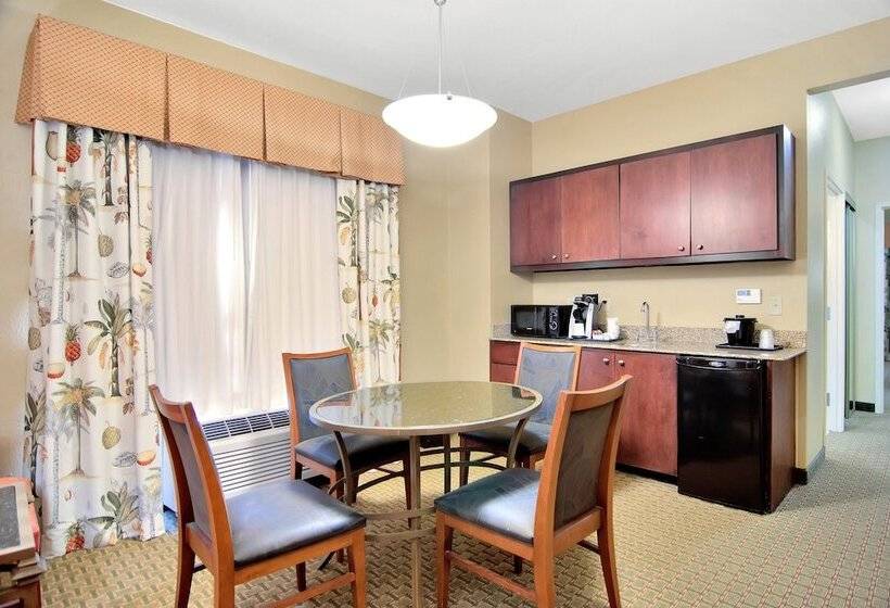 스위트, Holiday Inn Express Hotel & Suites Dfw West   Hurst, An Ihg