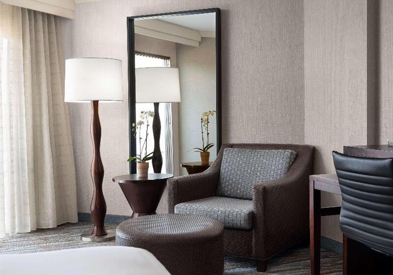 스탠다드 룸, Holiday Inn Express Hotel & Suites Dfw West   Hurst, An Ihg