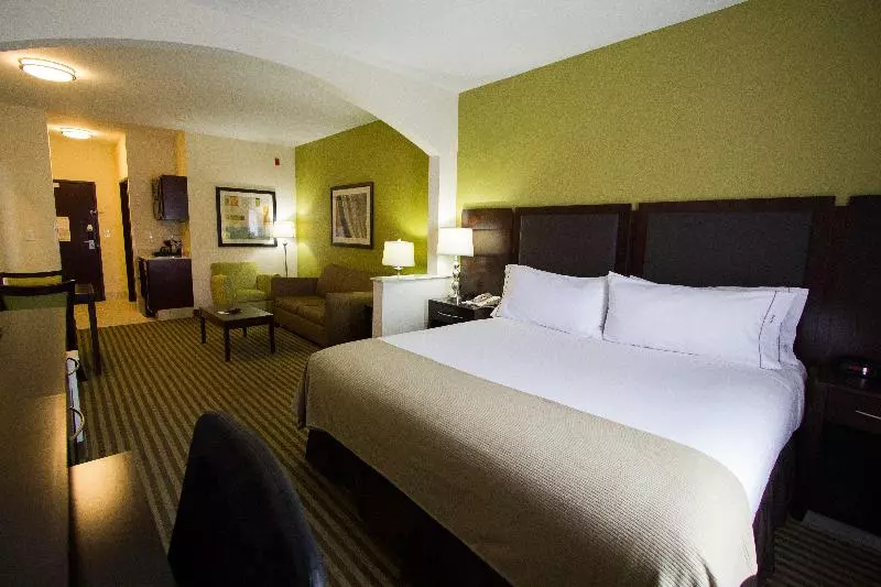 Sviitti, Holiday Inn Express Hotel & Suites Nacogdoches, An Ihg