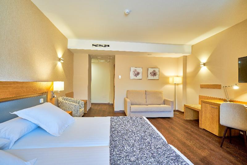 Люкс Кровать Кинг, Holiday Inn Express Hotel And Suites Conroe, An Ihg