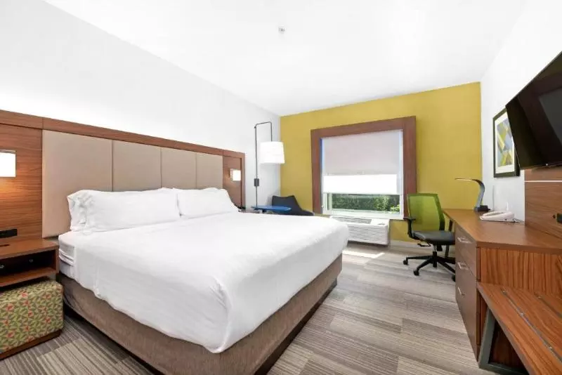 身障者適用スイートルーム, Holiday Inn Express Hotel And Suites Conroe, An Ihg