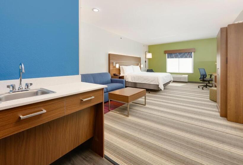 Люкс Повышенной Комфортности, Holiday Inn Express & Suites   Denton North, An Ihg