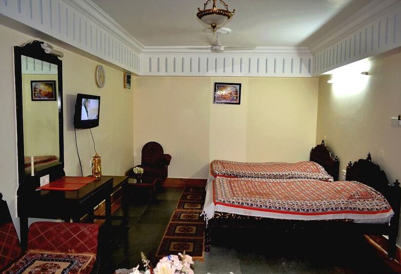 Номер Deluxe, Mahadev Palace