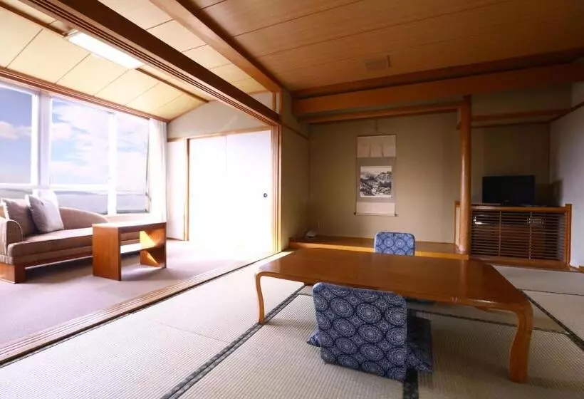 スタンダード4人部屋, Tateshina Park
