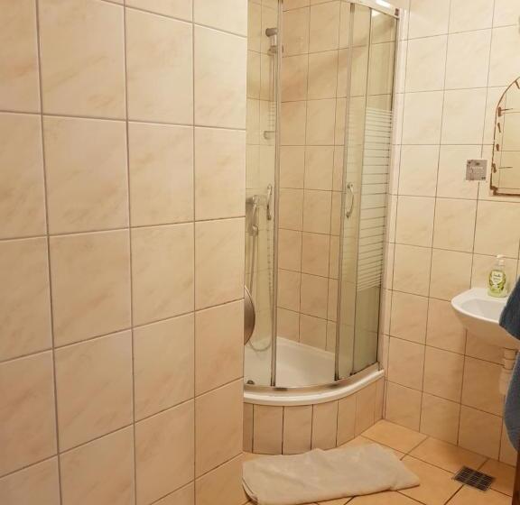 اتاق استاندارد, Good Bye Lenin Hostel Zakopane