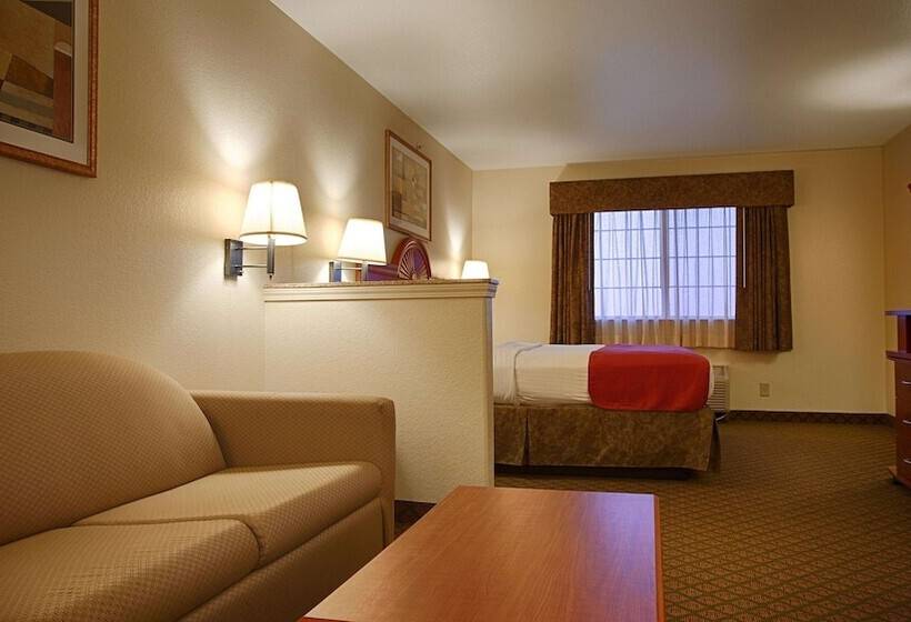 Люкс, Best Western Inn & Suites   Henrietta