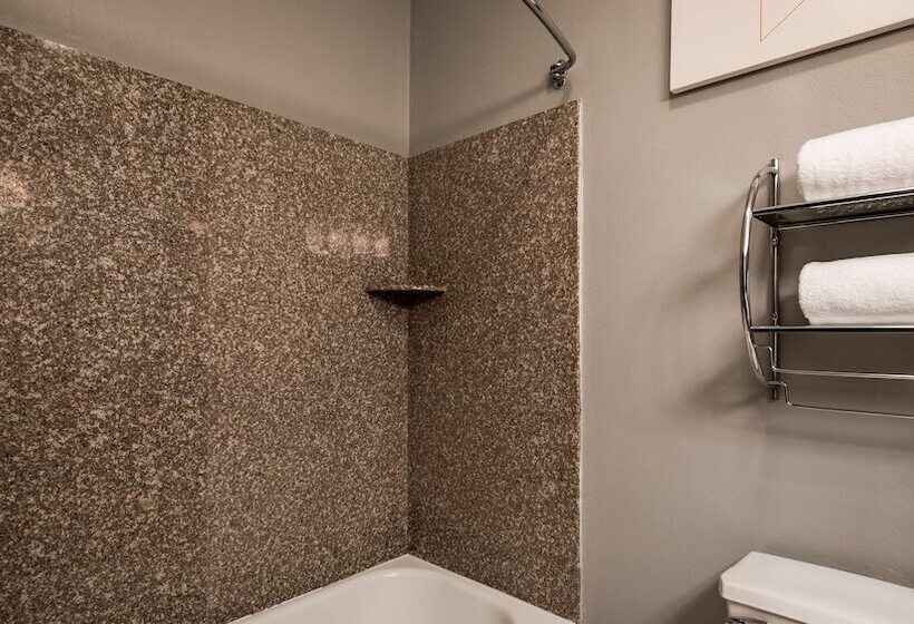 Люкс, Best Western Plus New Cumberland