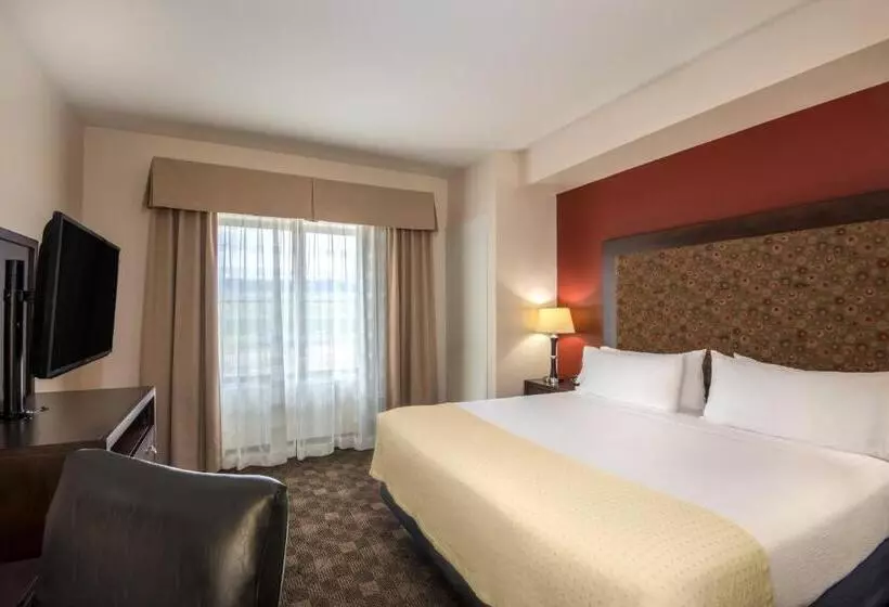 سوئیت با تخت بزرگ, Holiday Inn Casper East Medical Center, An Ihg