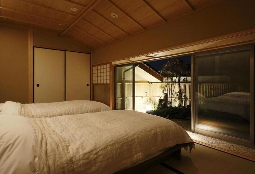 غرفة ديلوكس, Kinjohro