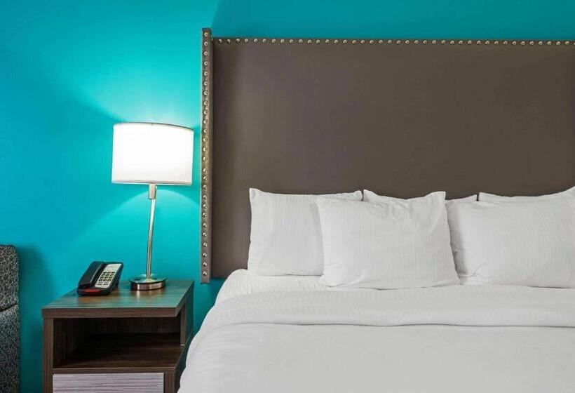 غرفة قياسية, La Quinta By Wyndham Jamestown