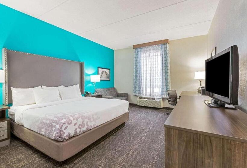 غرفة قياسية لذوى الاحتياجات الخاصة, La Quinta By Wyndham Jamestown