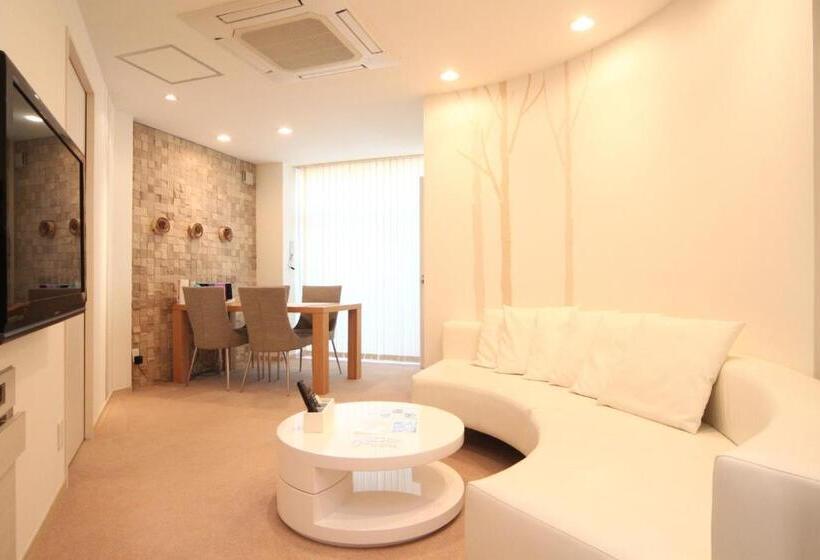 جناح, Naturwald Furano