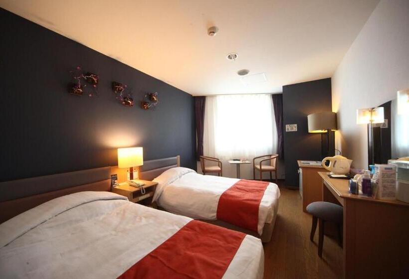 غرفة إقتصادية, Naturwald Furano