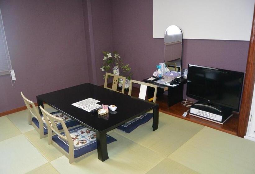 غرفة قياسية, Naturwald Furano