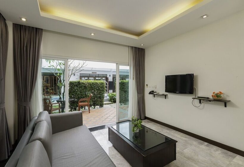 Люкс 2 Спальни, Phunawa Resort Phuket Karon Beach   Sha Plus