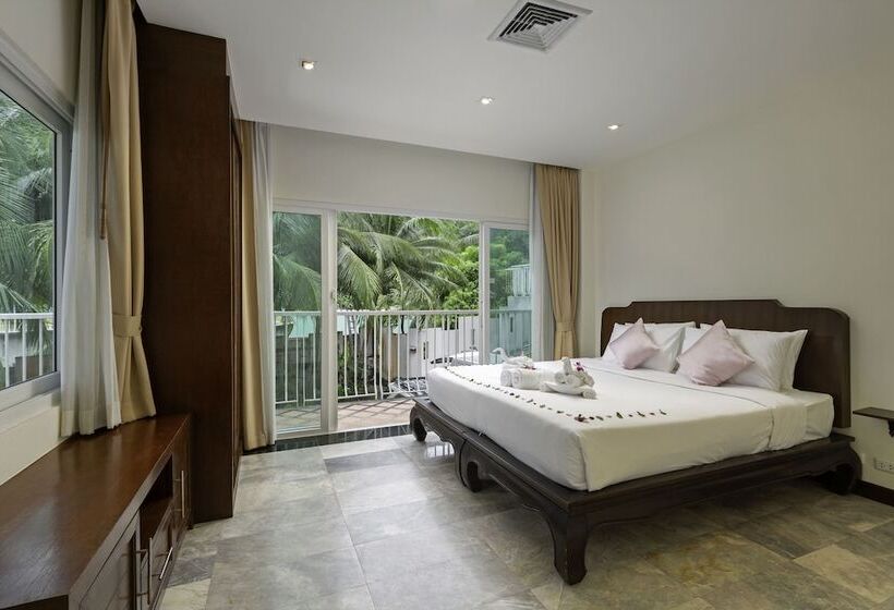 Номер Deluxe, Phunawa Resort Phuket Karon Beach   Sha Plus