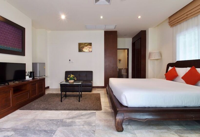 Номер Deluxe, Phunawa Resort Phuket Karon Beach   Sha Plus