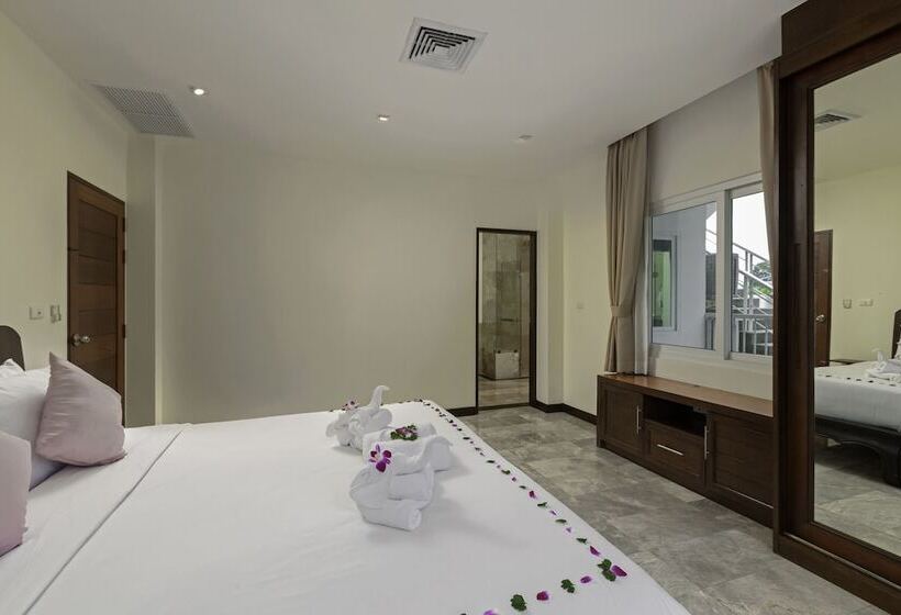 ジュニアスイート, Phunawa Resort Phuket Karon Beach